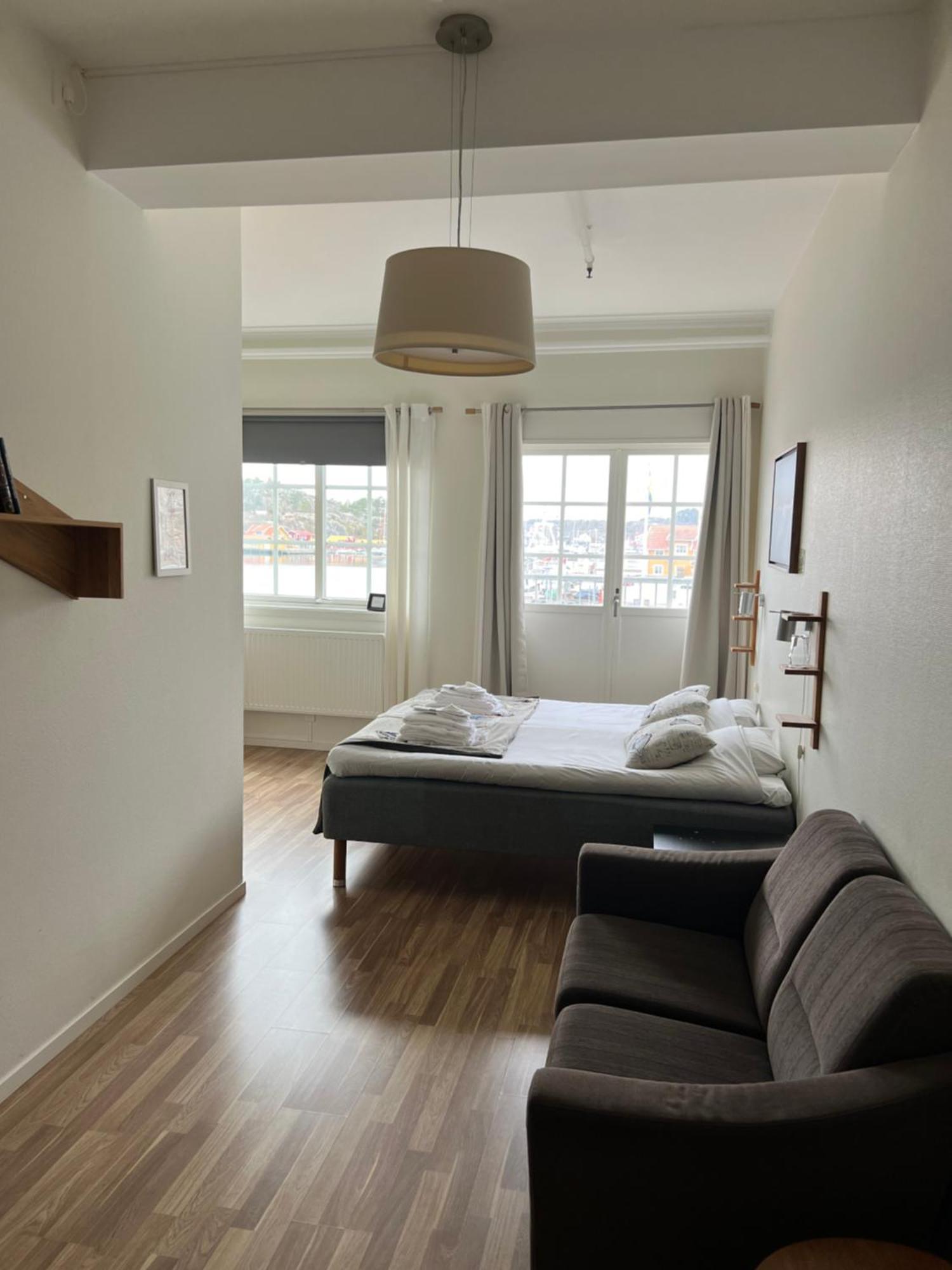 Grebys Hotell & Restaurang Grebbestad Eksteriør bilde
