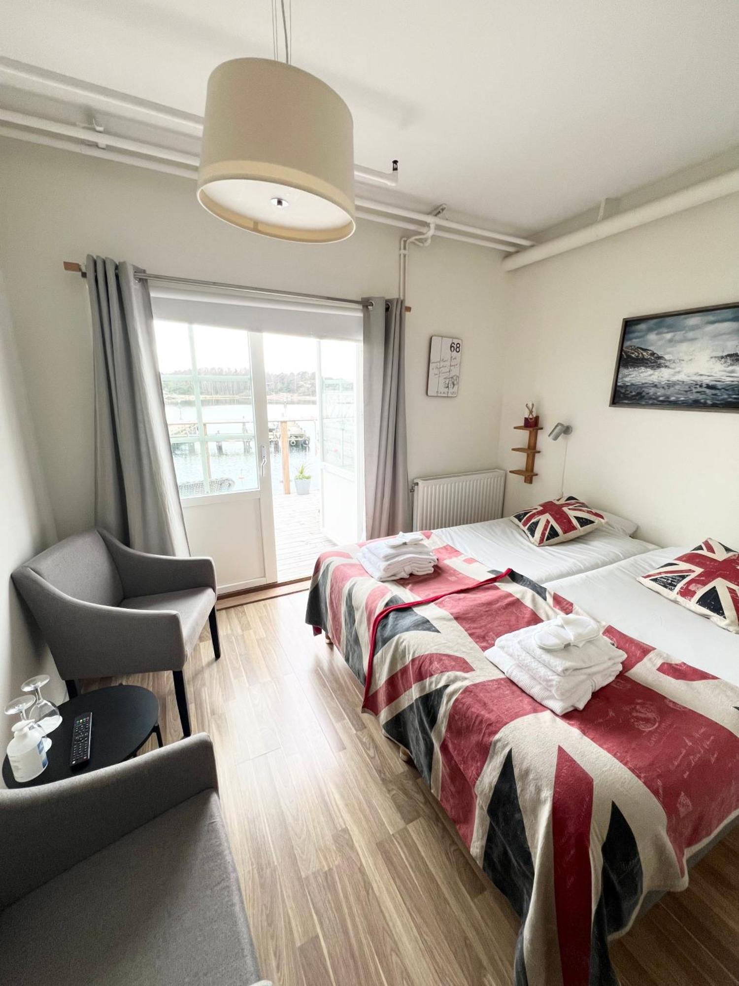 Grebys Hotell & Restaurang Grebbestad Eksteriør bilde