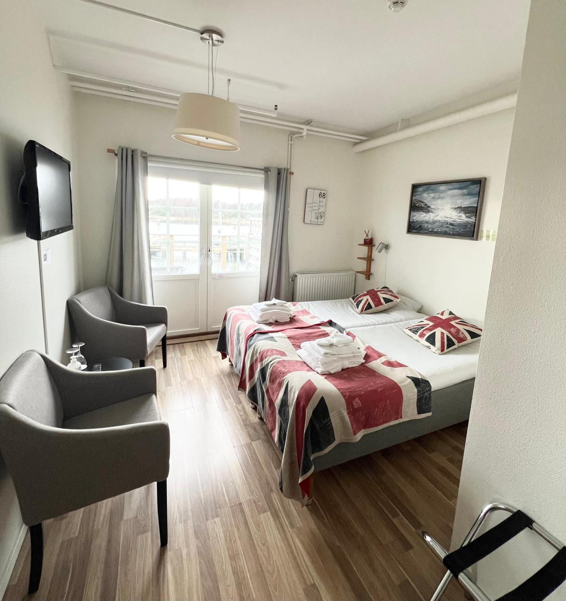 Grebys Hotell & Restaurang Grebbestad Eksteriør bilde