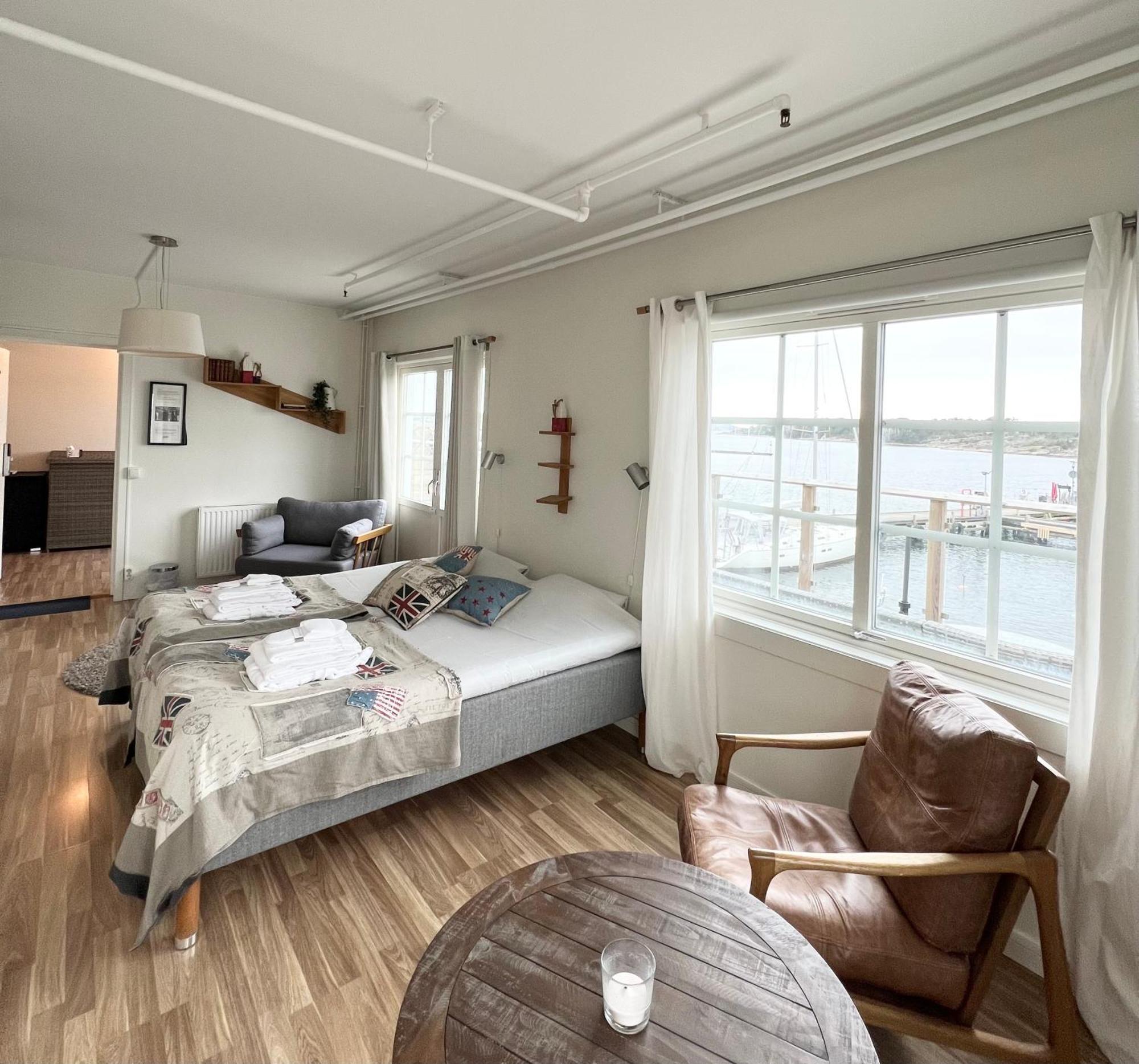 Grebys Hotell & Restaurang Grebbestad Eksteriør bilde